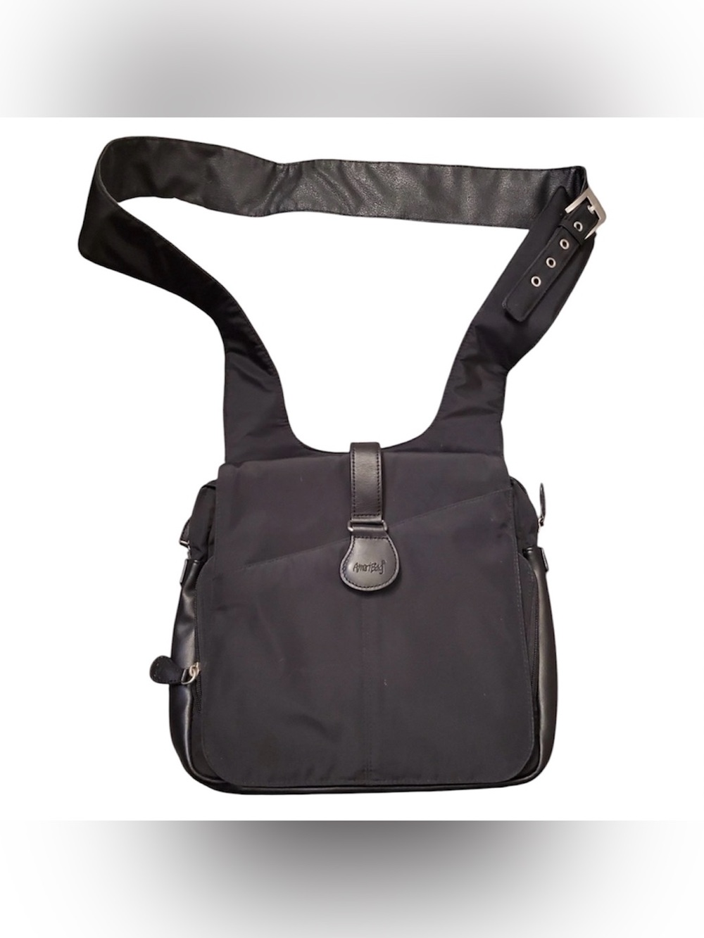 Ameribag Black Nylon Crossbody Travel Bag